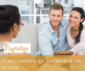 Planejadores do casamento em Achash