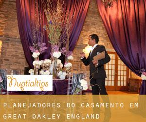 Planejadores do casamento em Great Oakley (England)