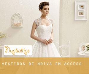 Vestidos de noiva em Access