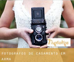 Fotógrafos de casamento em Arma