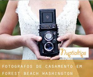 Fotógrafos de casamento em Forest Beach (Washington)