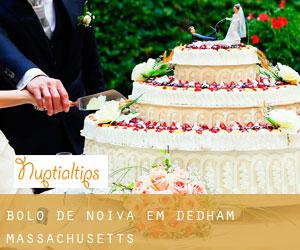 Bolo de noiva em Dedham (Massachusetts)