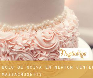 Bolo de noiva em Newton Center (Massachusetts)